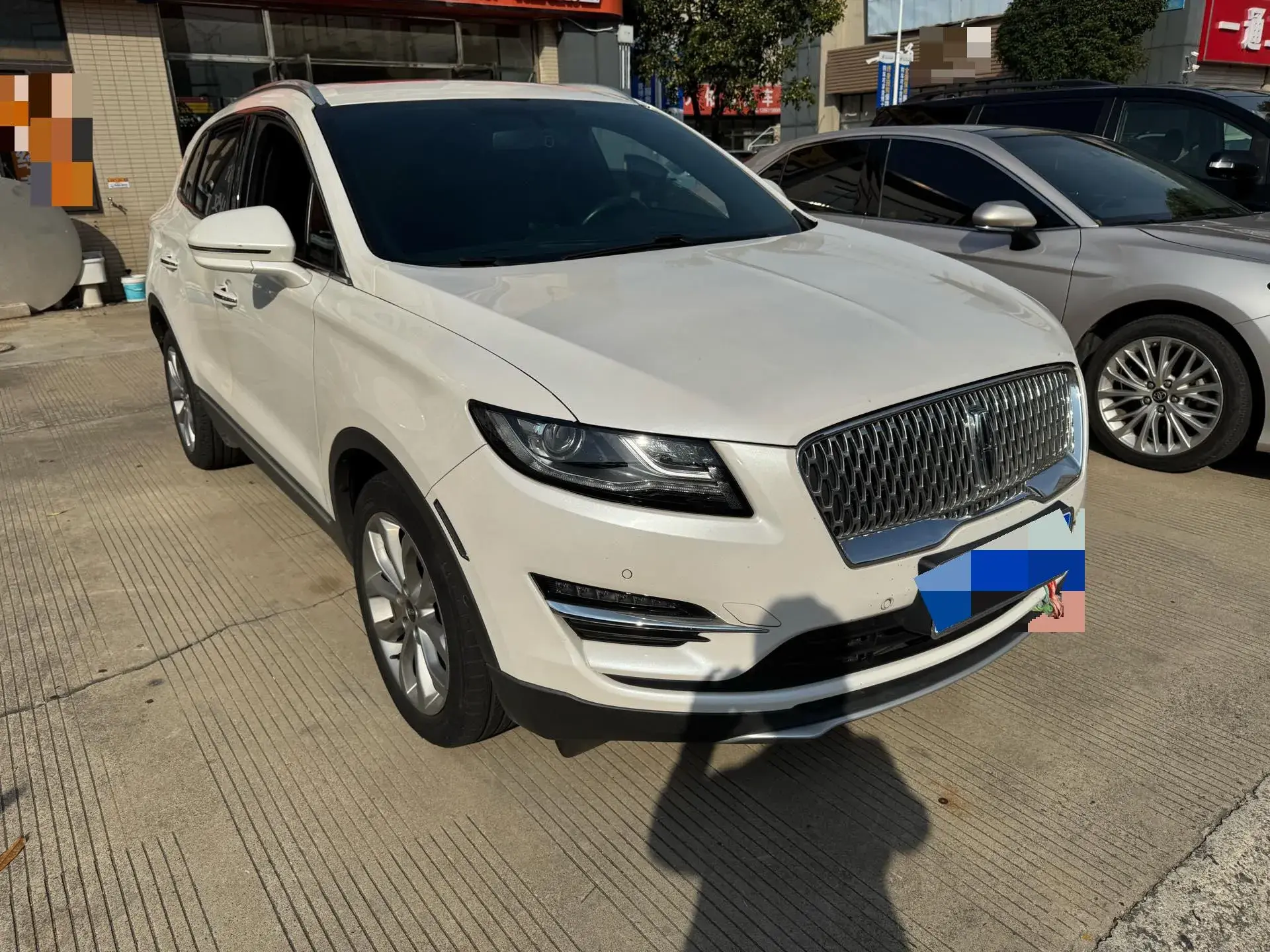 2019 LINCOLN MKC thumbnail 3