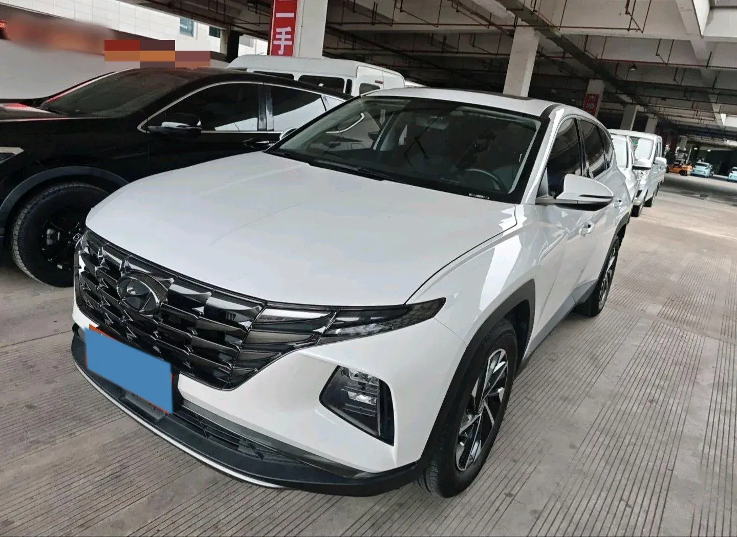 2021 HYUNDAI TUCSON view 1