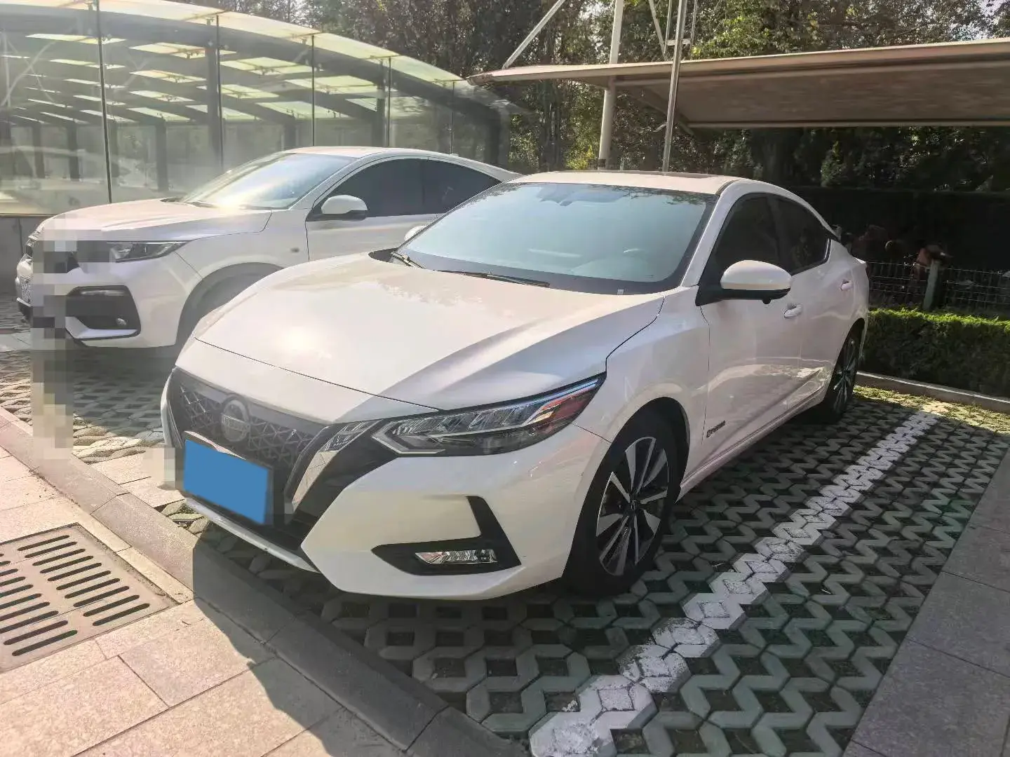 2022 NISSAN SYLPHY view 1