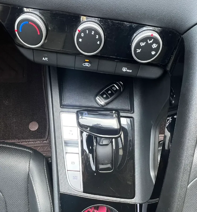 2023 Hyundai Elantra 1.5L 115HP L4 CVT,autocango,china used car exporter,china ev exporter,chinese used car exporter,chinese used ev exporter