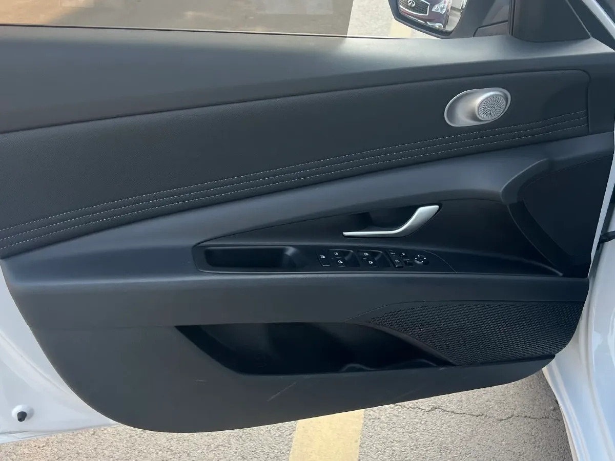 2023 Hyundai Elantra 1.5L 115HP L4 CVT,autocango,china used car exporter,china ev exporter,chinese used car exporter,chinese used ev exporter