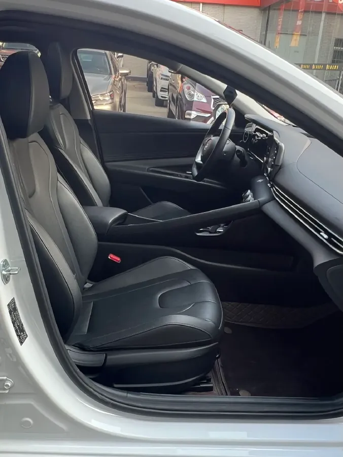 2023 Hyundai Elantra 1.5L 115HP L4 CVT,autocango,china used car exporter,china ev exporter,chinese used car exporter,chinese used ev exporter
