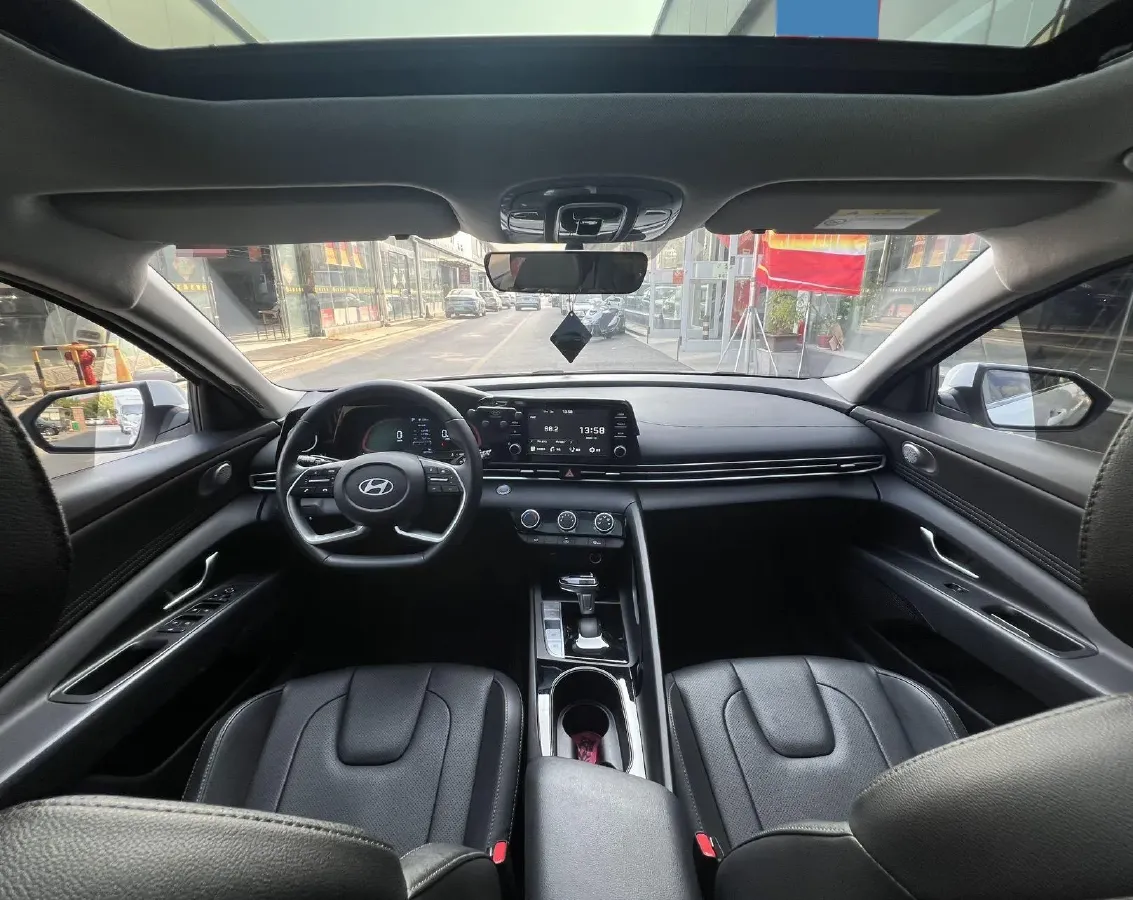 2023 Hyundai Elantra 1.5L 115HP L4 CVT,autocango,china used car exporter,china ev exporter,chinese used car exporter,chinese used ev exporter