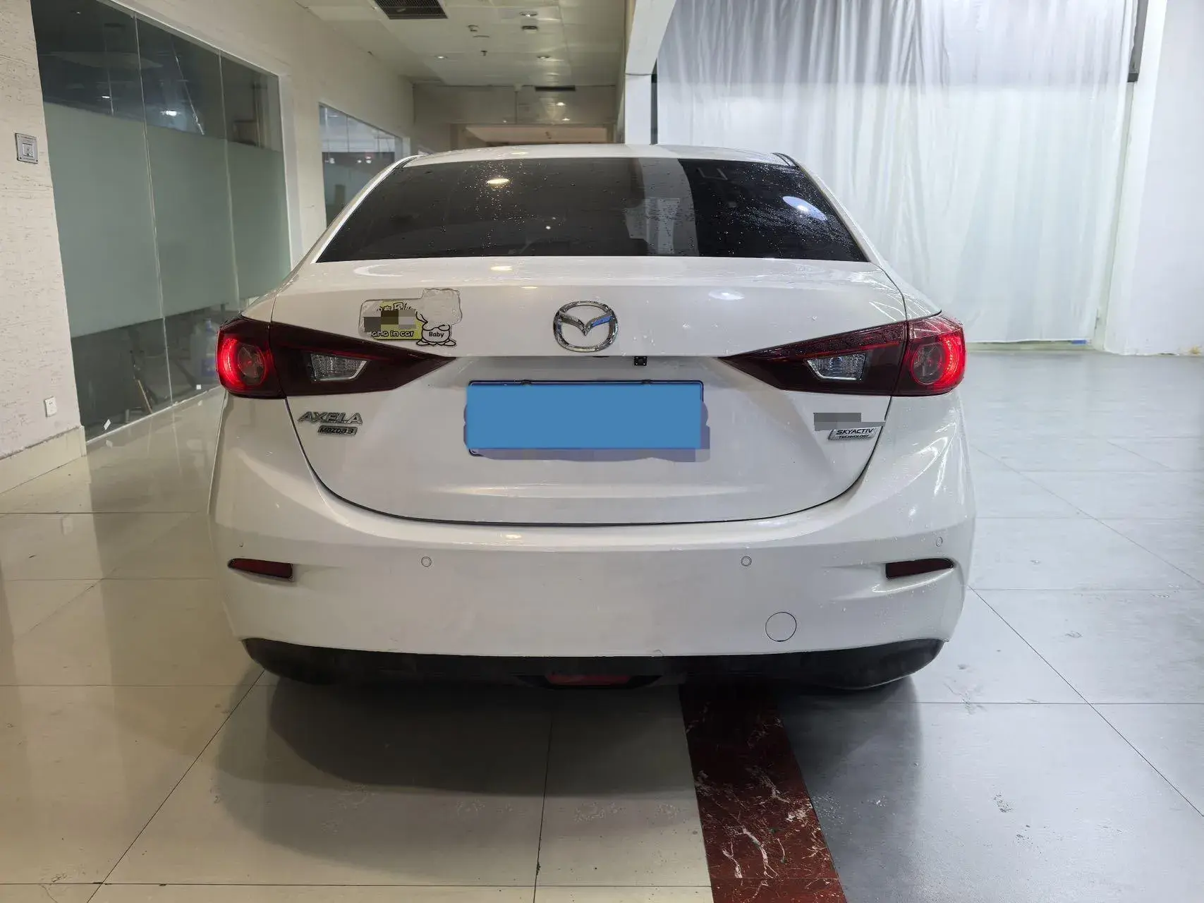 2017 MAZDA 3 thumbnail 4