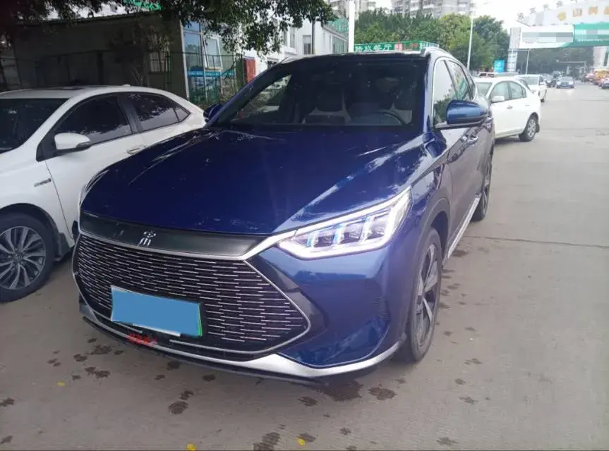 2022 BYD SONG view 1