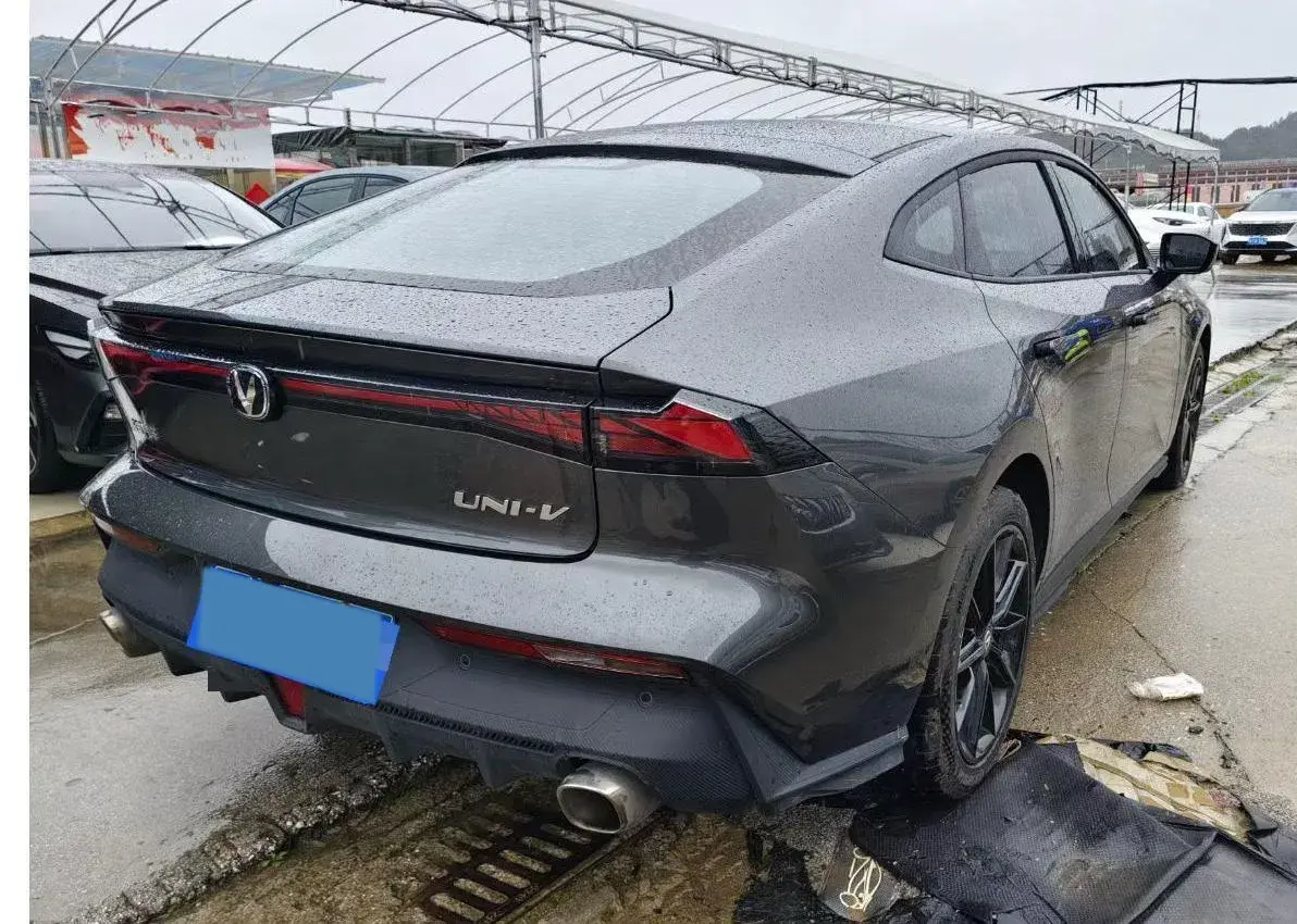 2024 CHANGAN UNI-V thumbnail 3