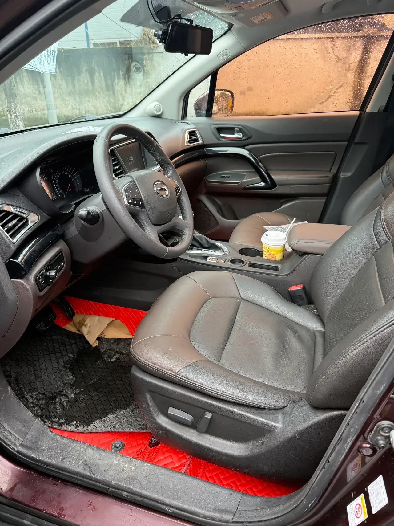 2017 GAC TRUMPCHI thumbnail 3