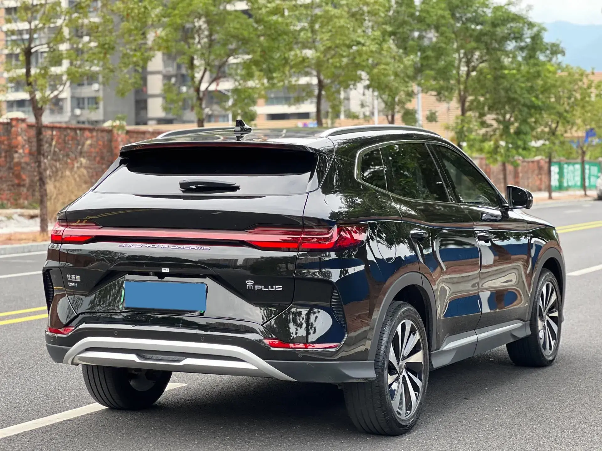 2023 BYD SONG thumbnail 4