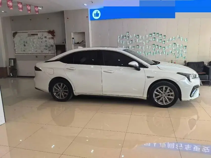 2023 AION S thumbnail 3