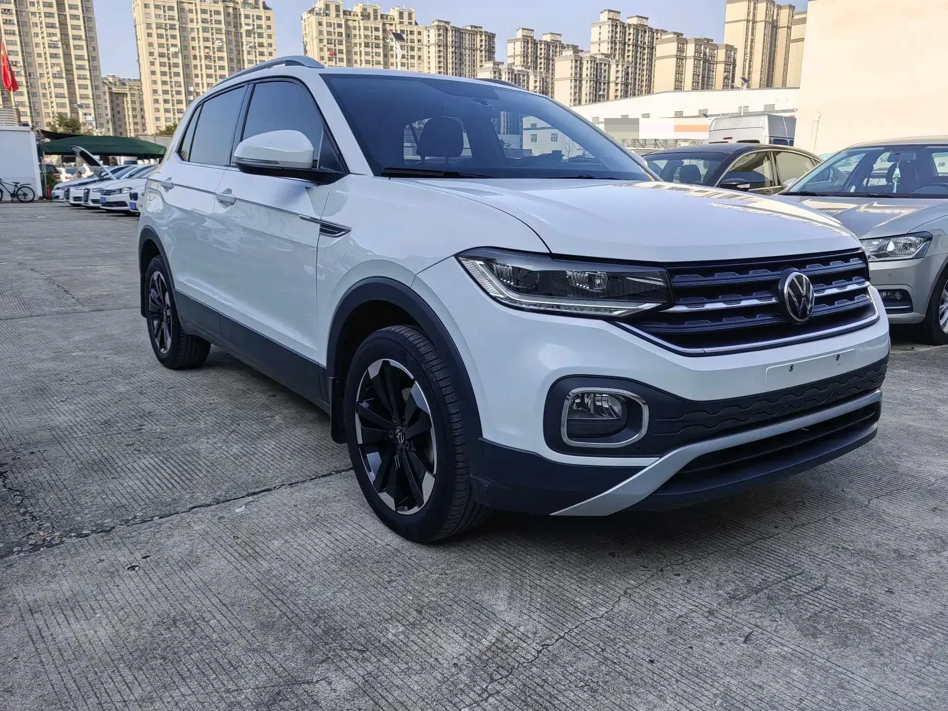 2020 VOLKSWAGEN TACQUA thumbnail 2