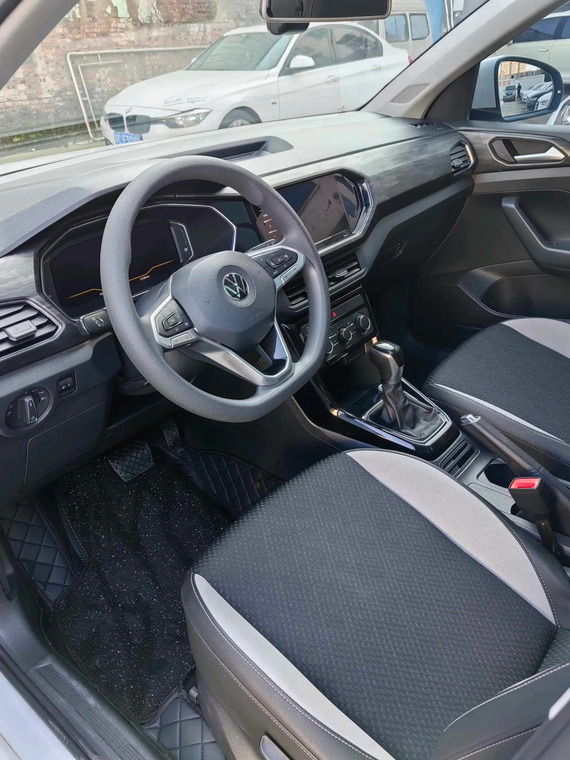 2020 VOLKSWAGEN TACQUA thumbnail 4