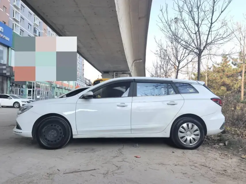 2019 ROEWE EI5 thumbnail 4
