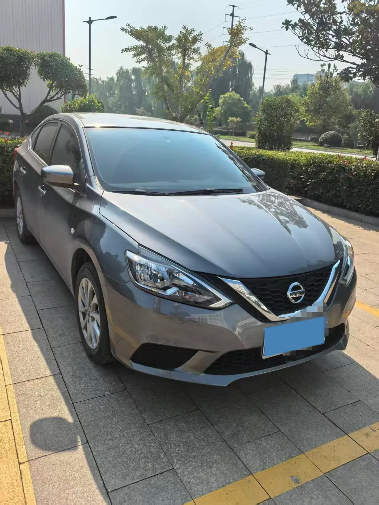 2024 NISSAN SYLPHY thumbnail 3