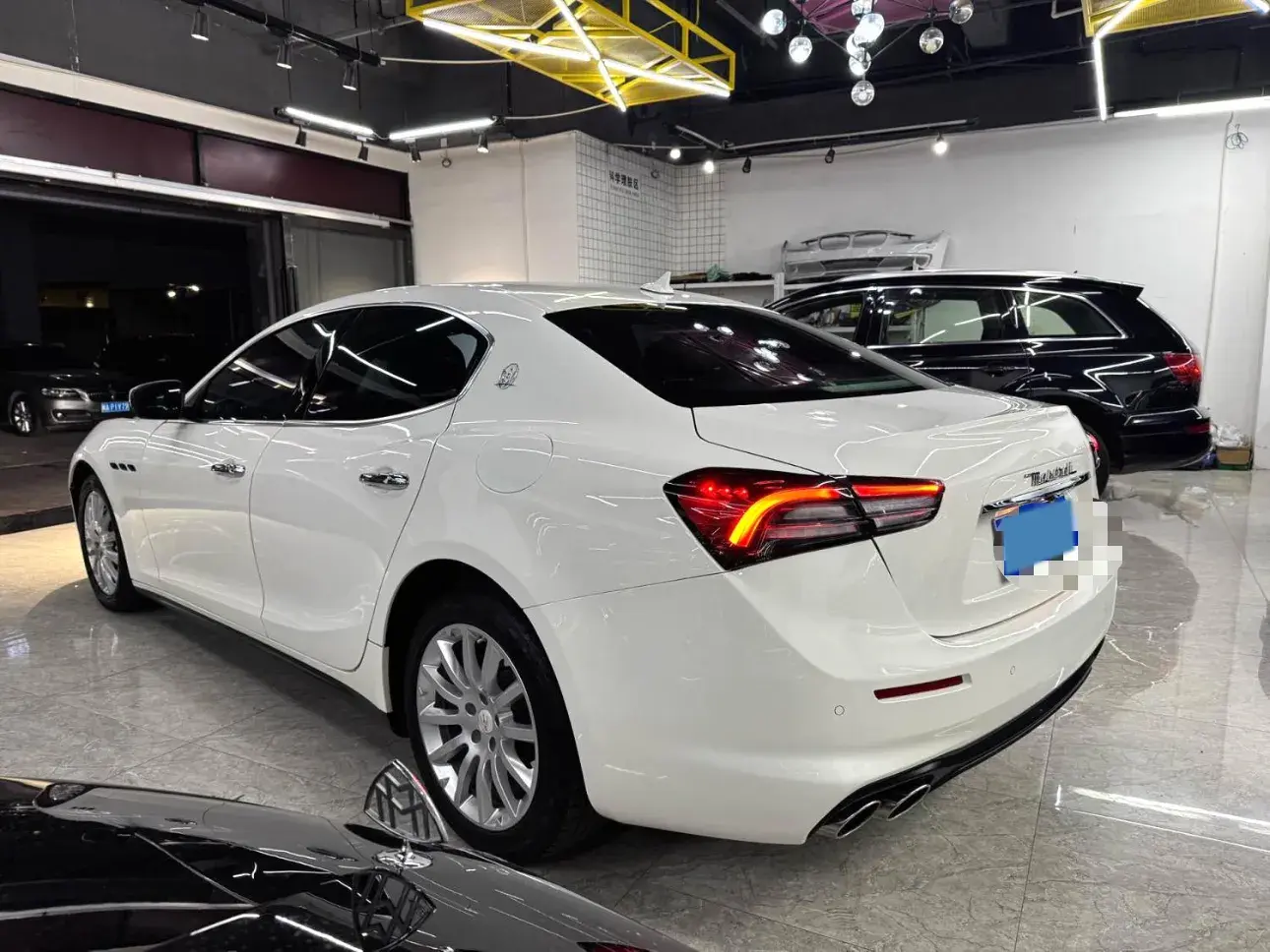 2021 MASERATI GHIBLI thumbnail 4