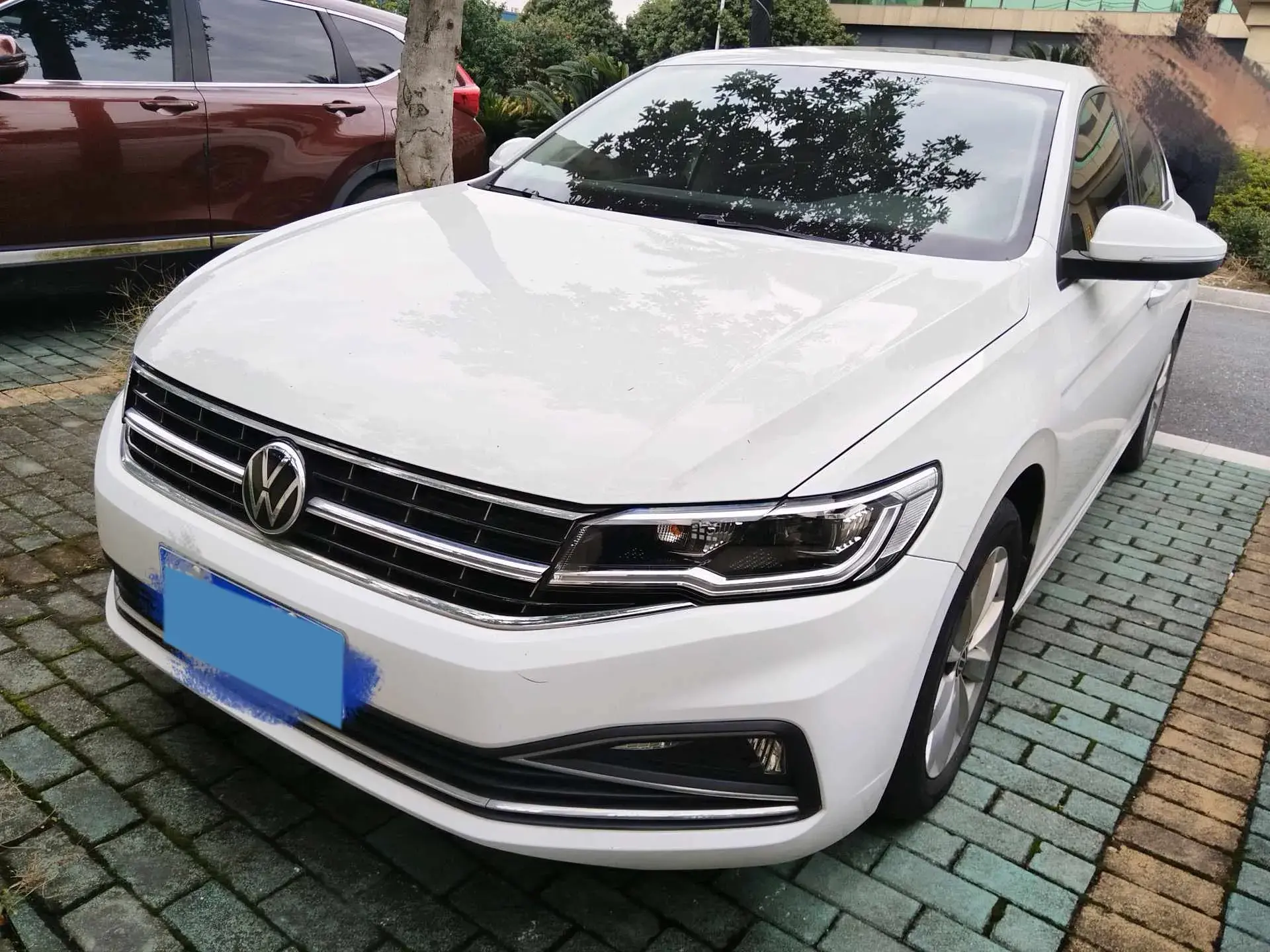 2021 VOLKSWAGEN BORA view 1