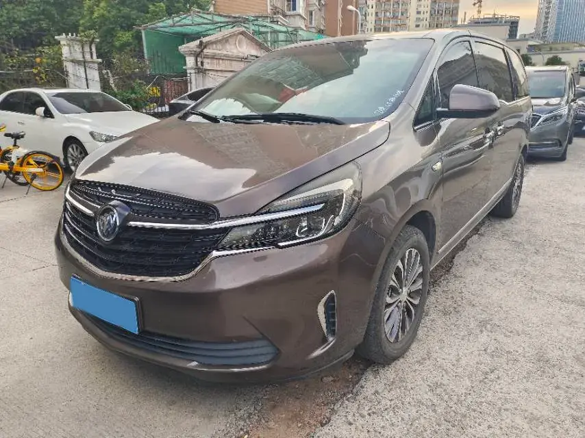 2021 BUICK GL8 view 1