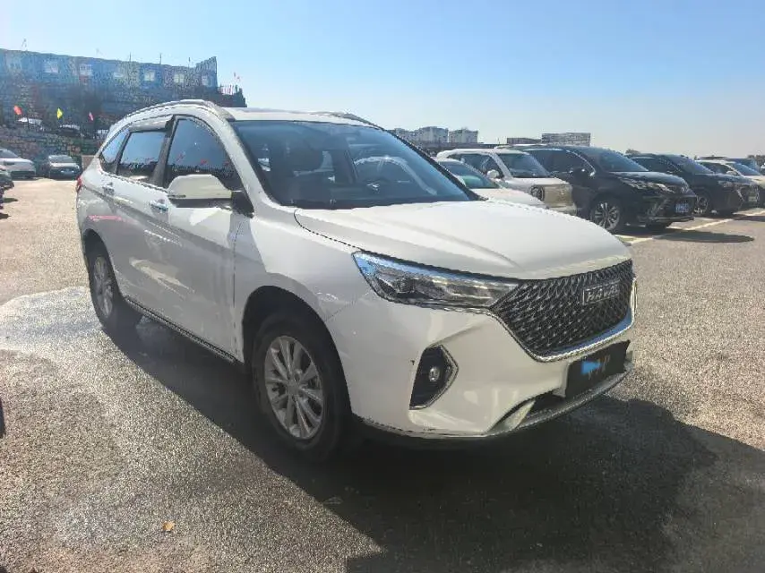 2021 HAVAL M6 thumbnail 3