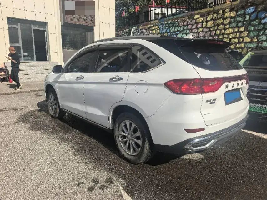 2021 HAVAL M6 thumbnail 4