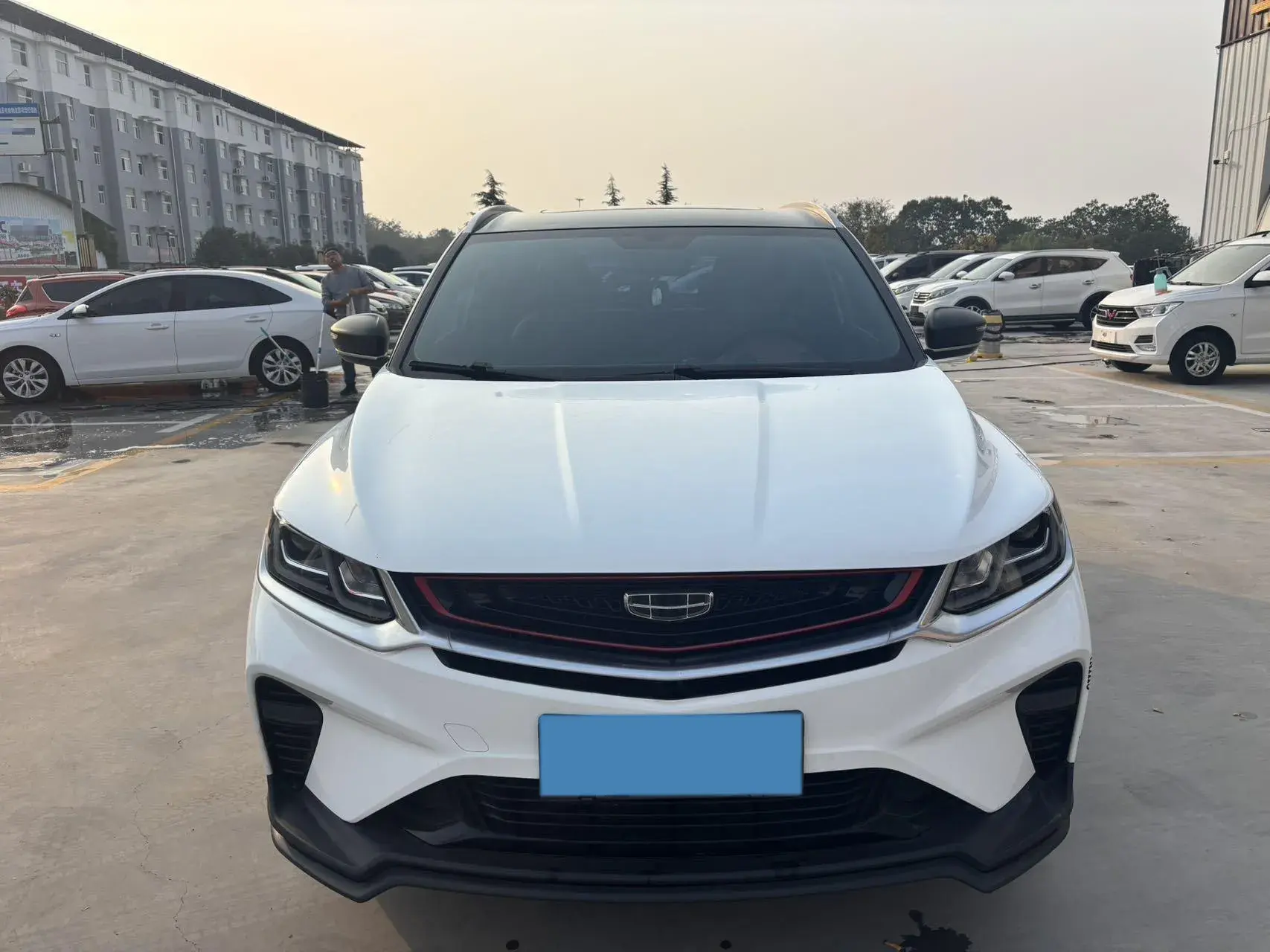 2020 GEELY COOLRAY thumbnail 2