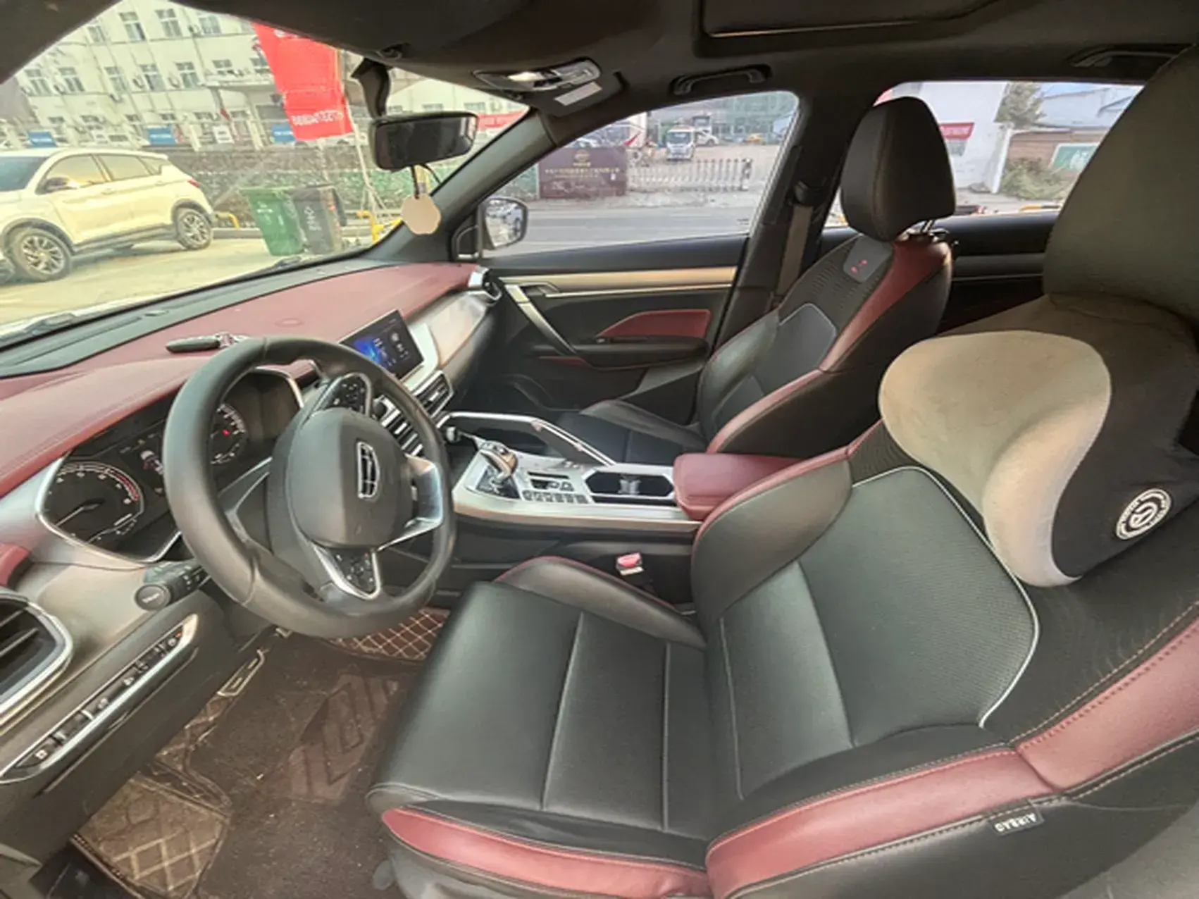 2020 GEELY COOLRAY thumbnail 4