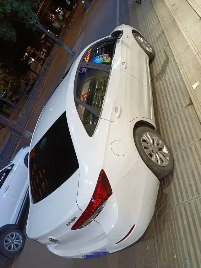 2021 BUICK EXCELLE thumbnail 4