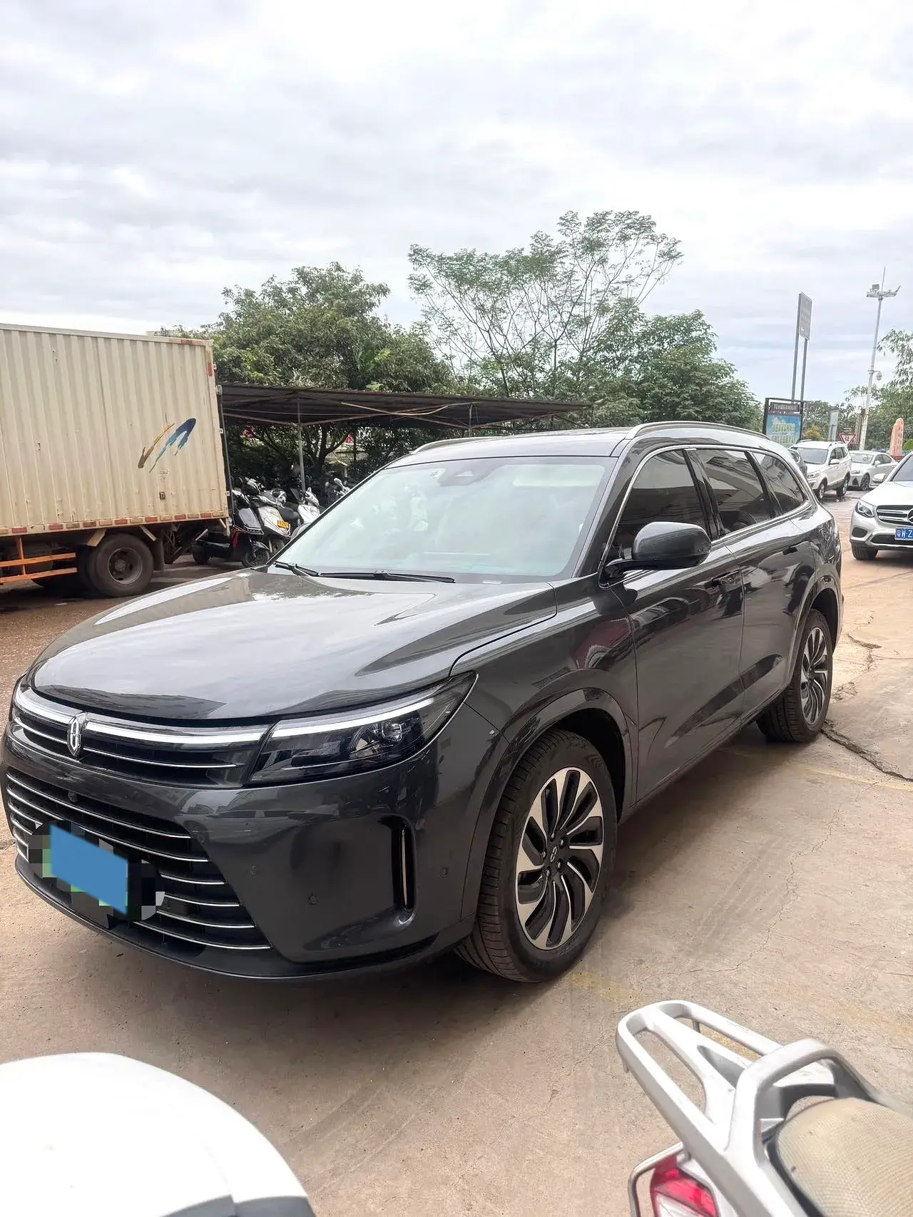 2022 AITO AITO view 1