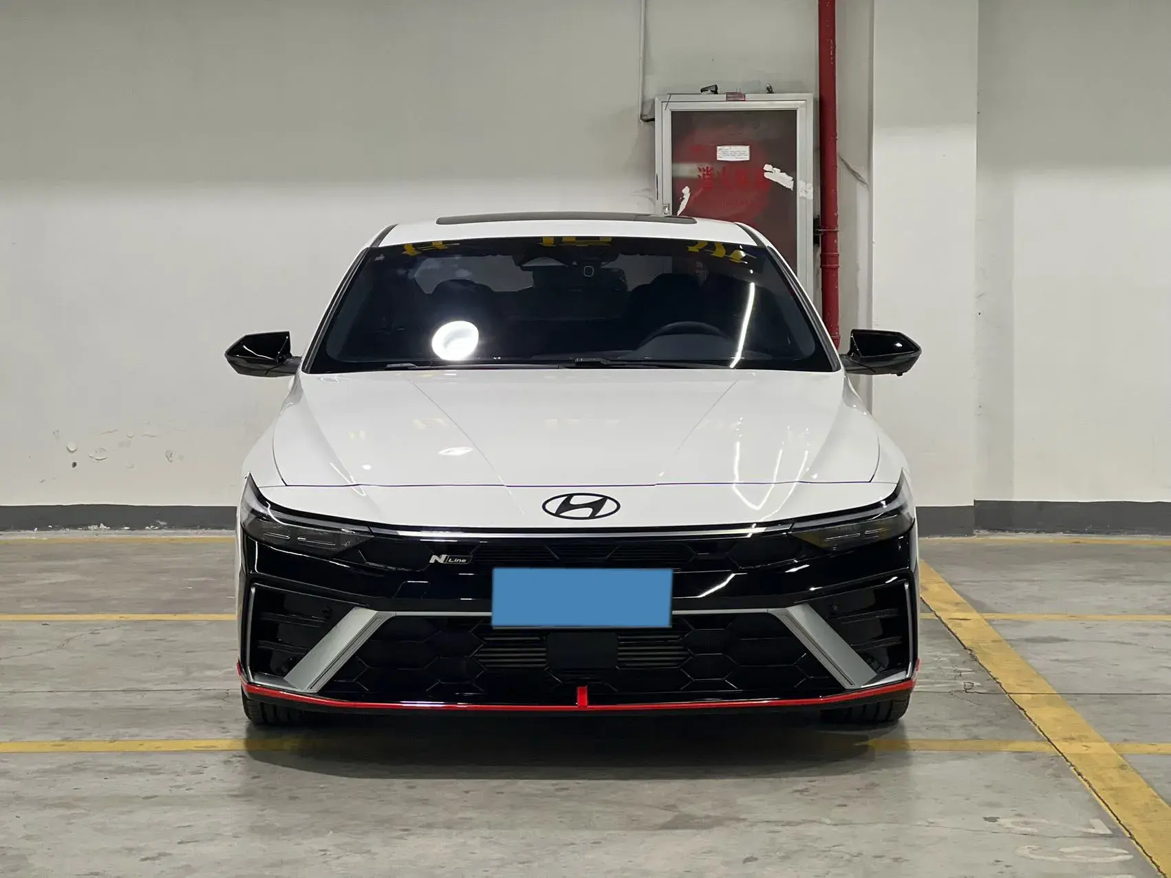 2023 HYUNDAI ELANTRA thumbnail 3