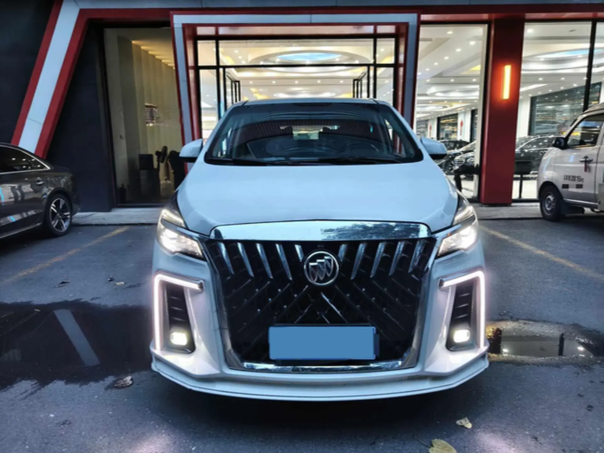 2021 BUICK GL8 thumbnail 2