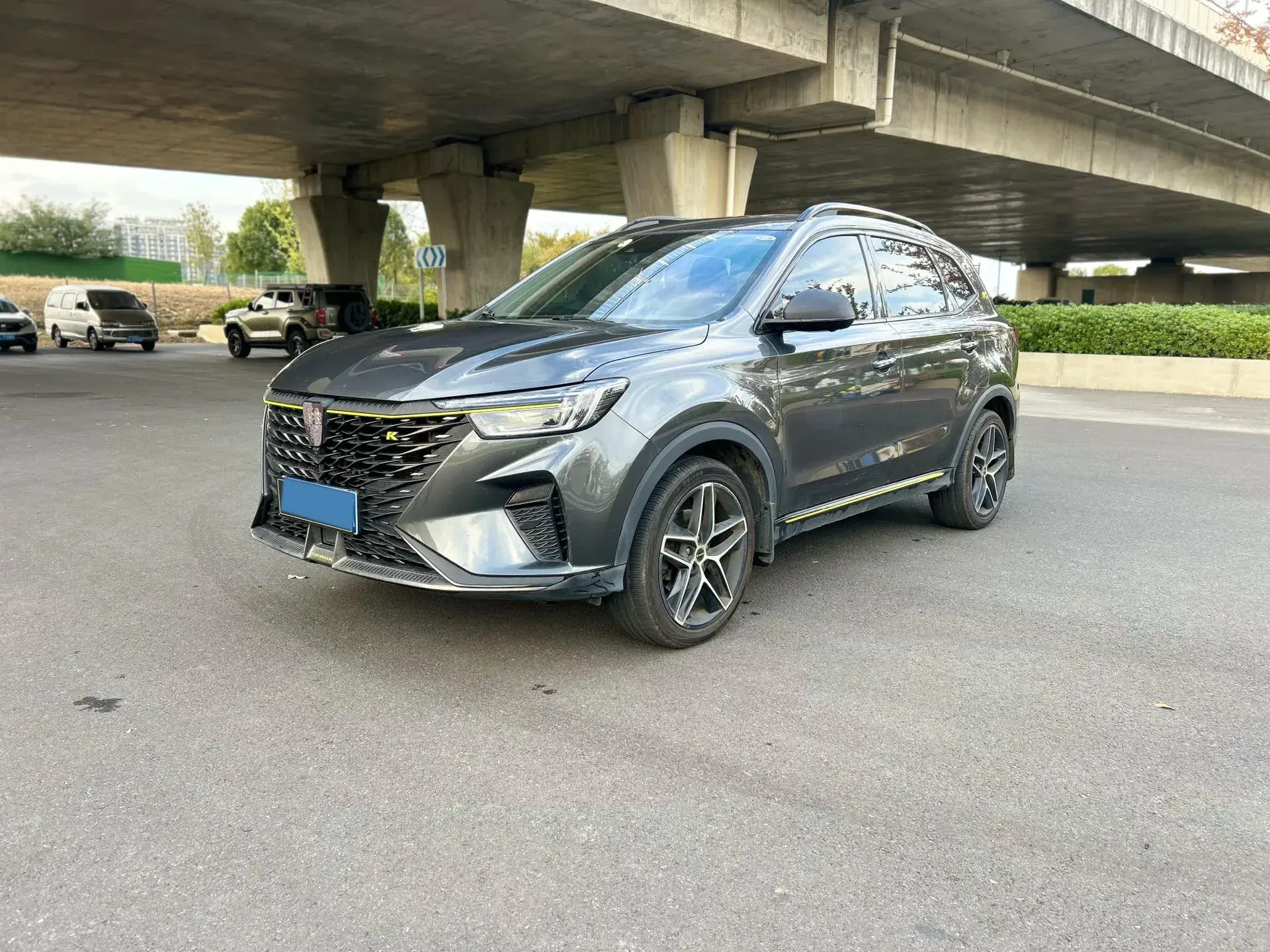 2021 ROEWE RX5 view 1