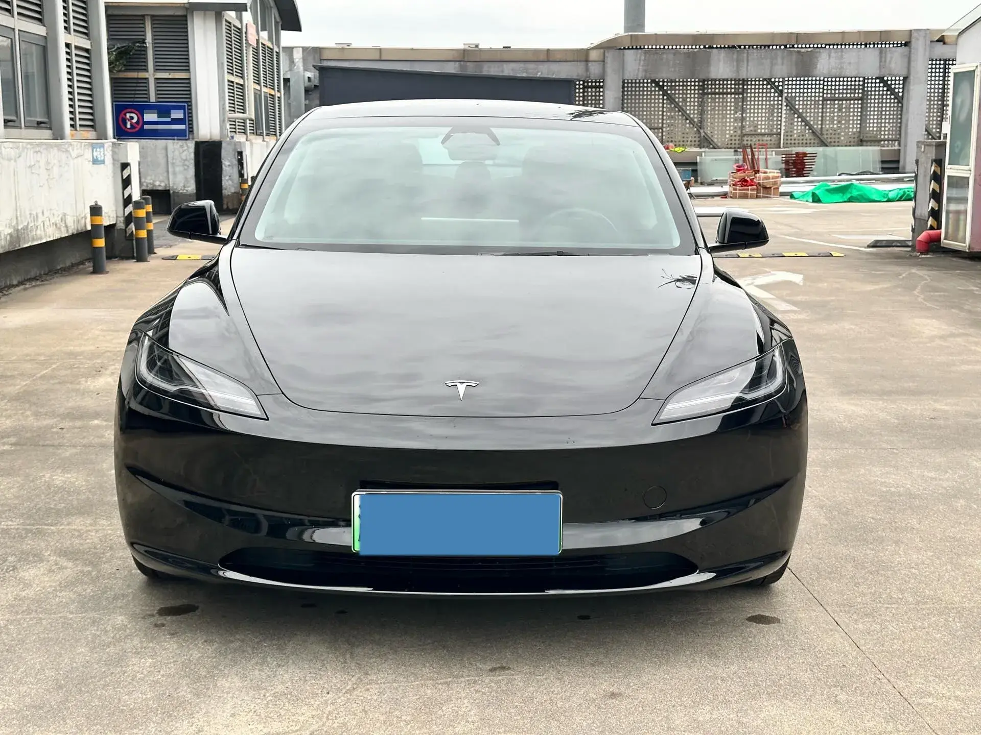 2023 TESLA MODEL thumbnail 2