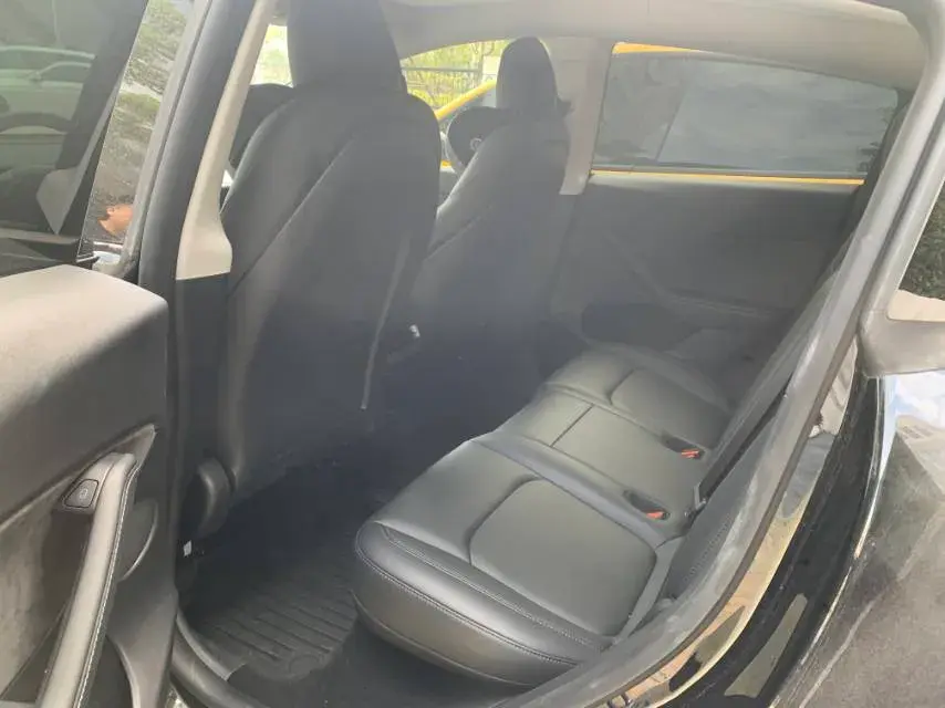 2023 TESLA MODEL thumbnail 3