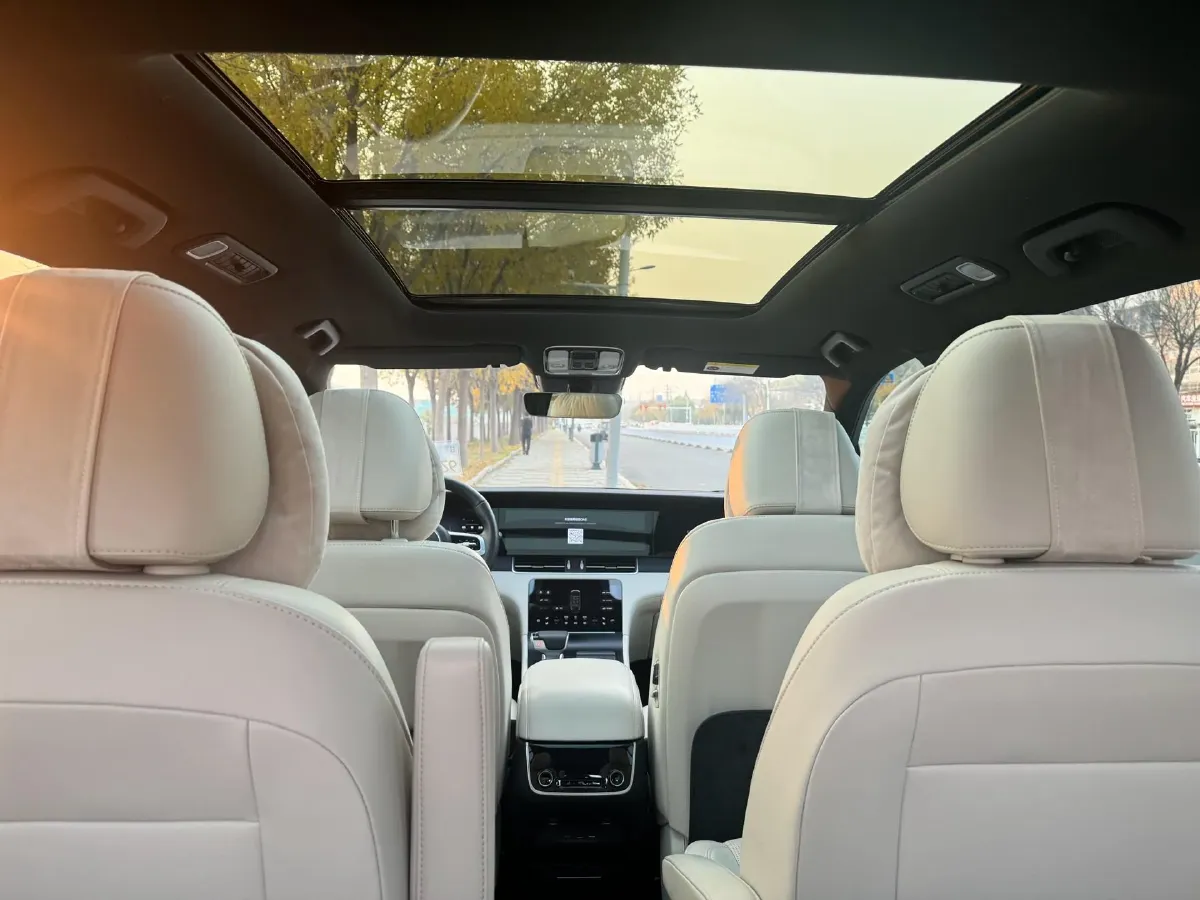 2021 Li ONE Range Extended 131HP REEV 40.5KWH,autocango,china used car exporter,china ev exporter,chinese used car exporter,chinese used ev exporter