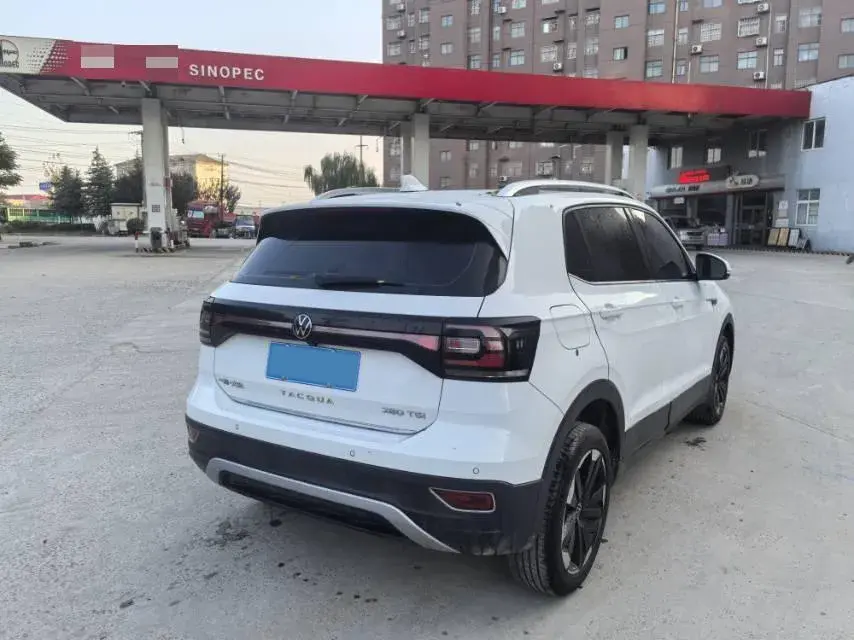 2020 VOLKSWAGEN TACQUA thumbnail 3