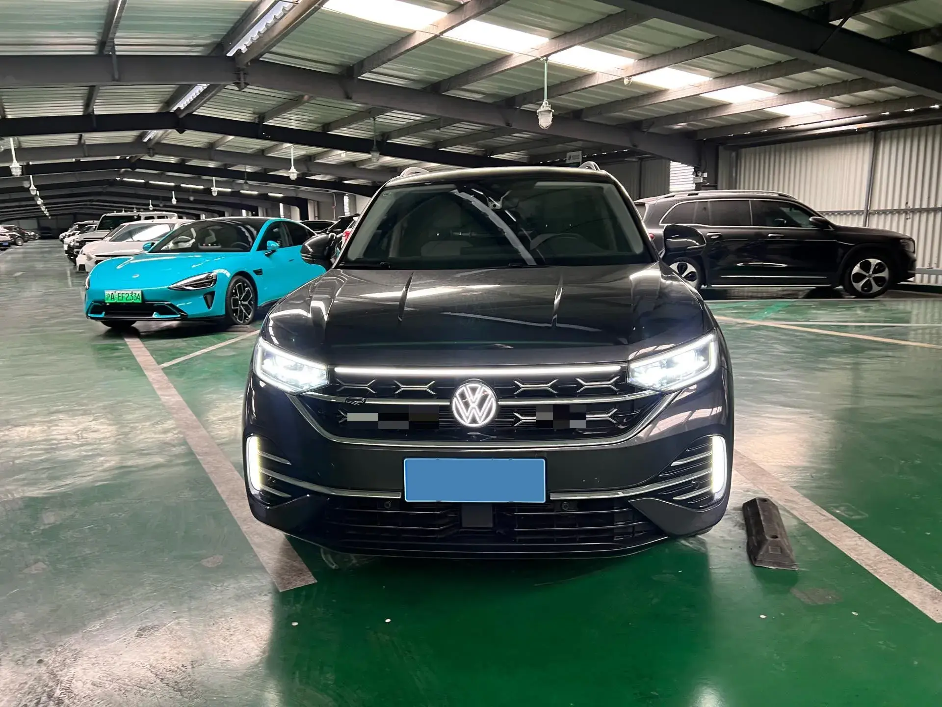 2023 VOLKSWAGEN TAYRON thumbnail 2