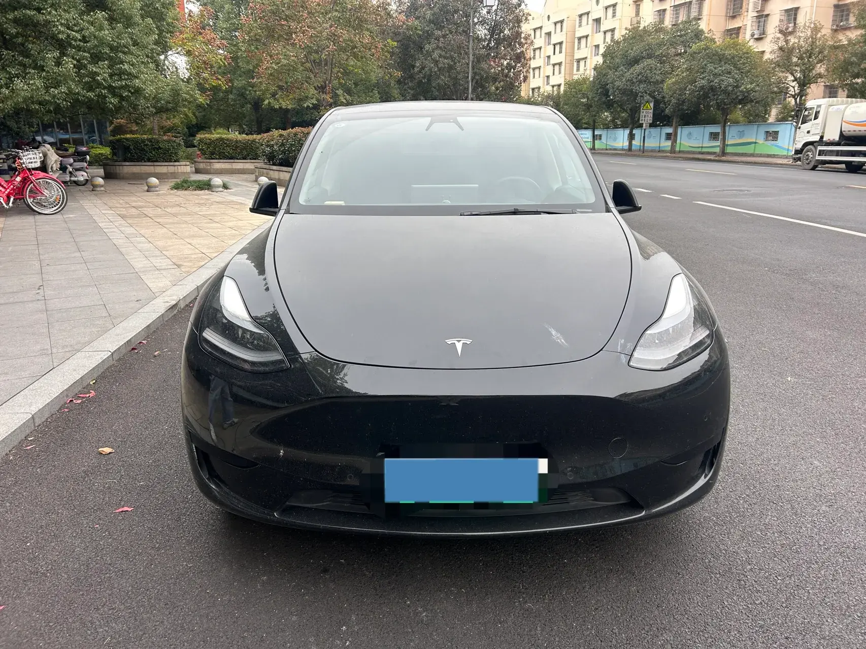 2022 TESLA MODEL thumbnail 2