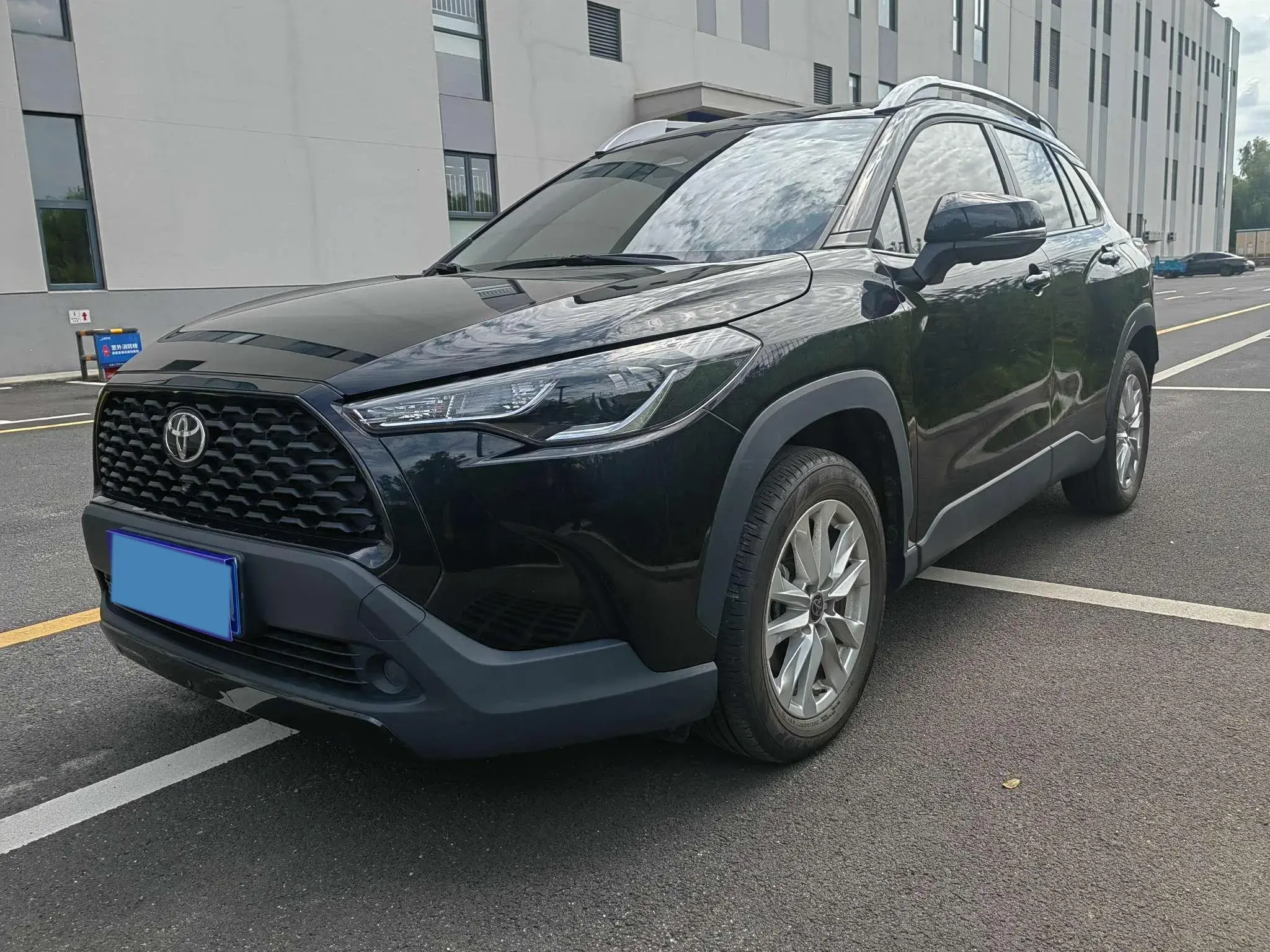 2023 TOYOTA COROLLA view 1