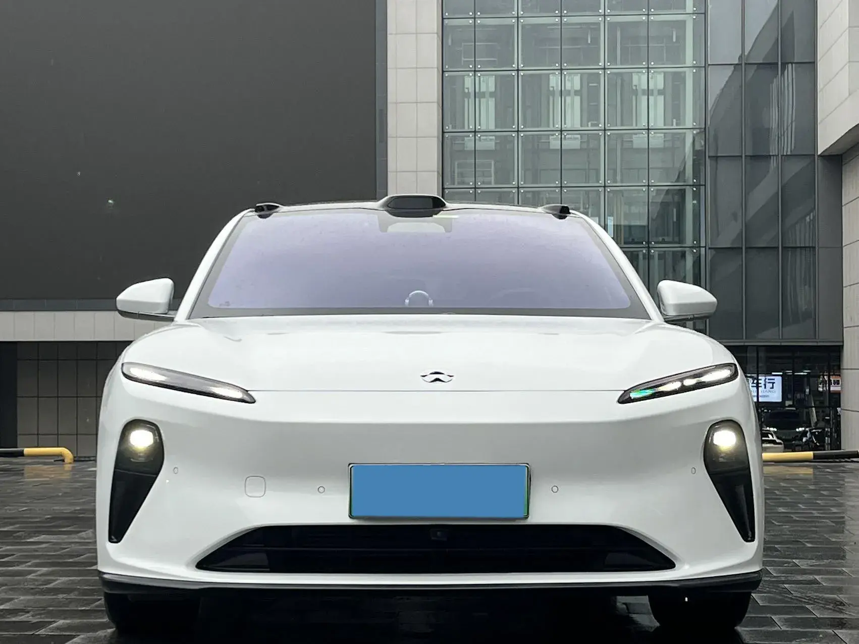 2024 NIO ET5T thumbnail 3