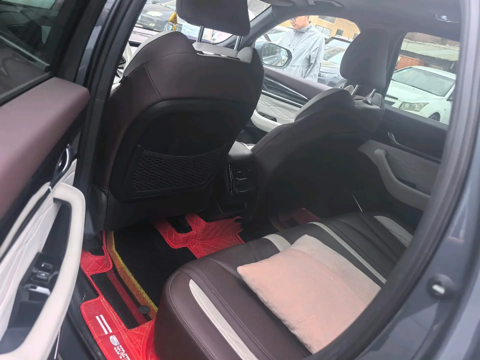 2021 GEELY MONJARO thumbnail 4