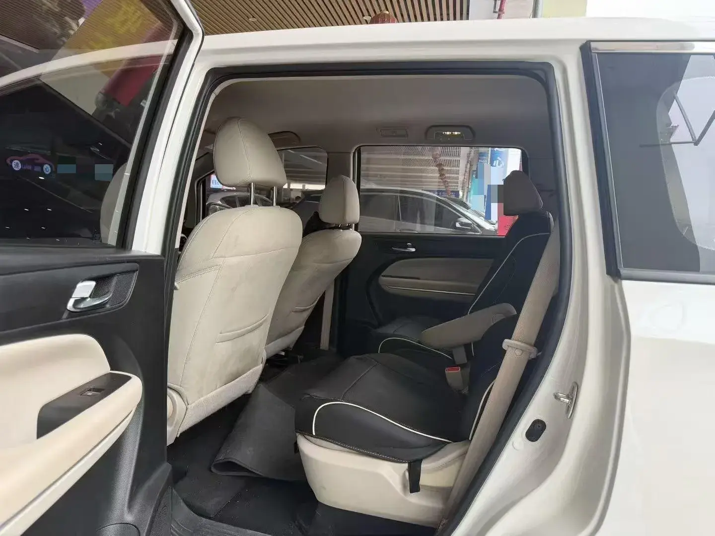 2021 GAC TRUMPCHI thumbnail 4