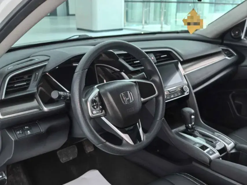 2019 HONDA CIVIC thumbnail 4