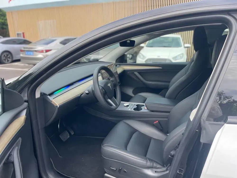 2022 Tesla Model Y BEV 60KWH,autocango,china used car exporter,china ev exporter,chinese used car exporter,chinese used ev exporter