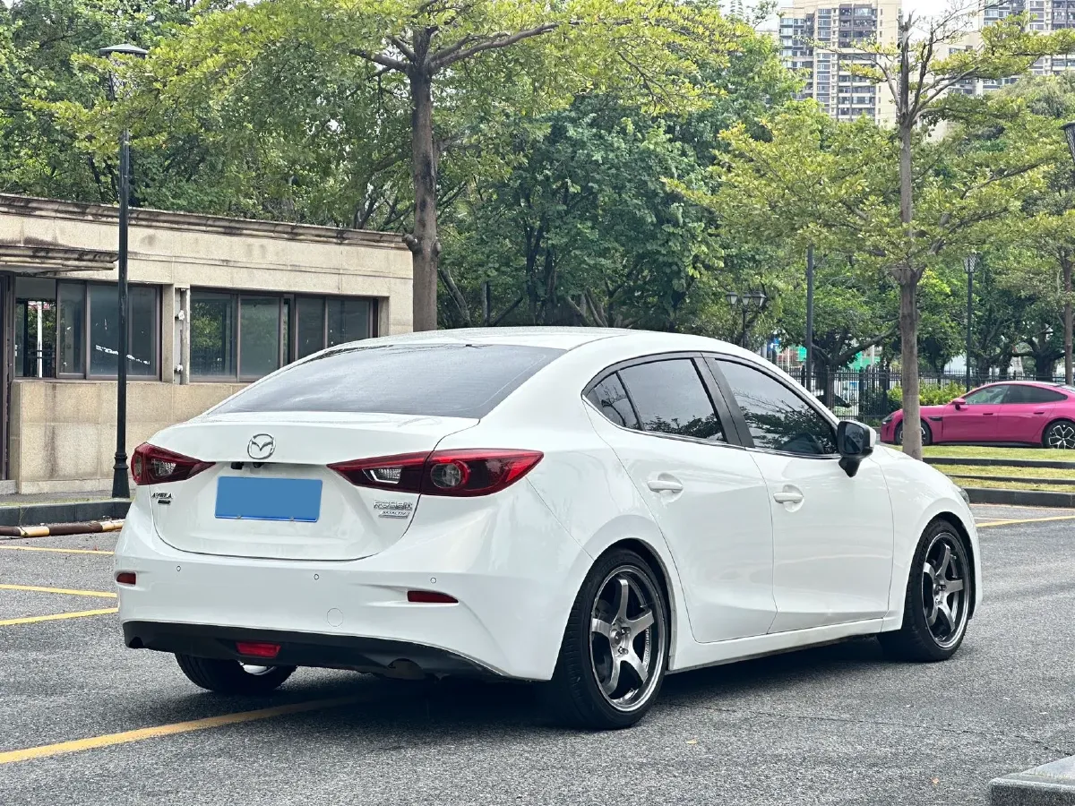 2017 Mazda 3 Axela 1.5L 117HP L4 6AT,autocango,china used car exporter,china ev exporter,chinese used car exporter,chinese used ev exporter