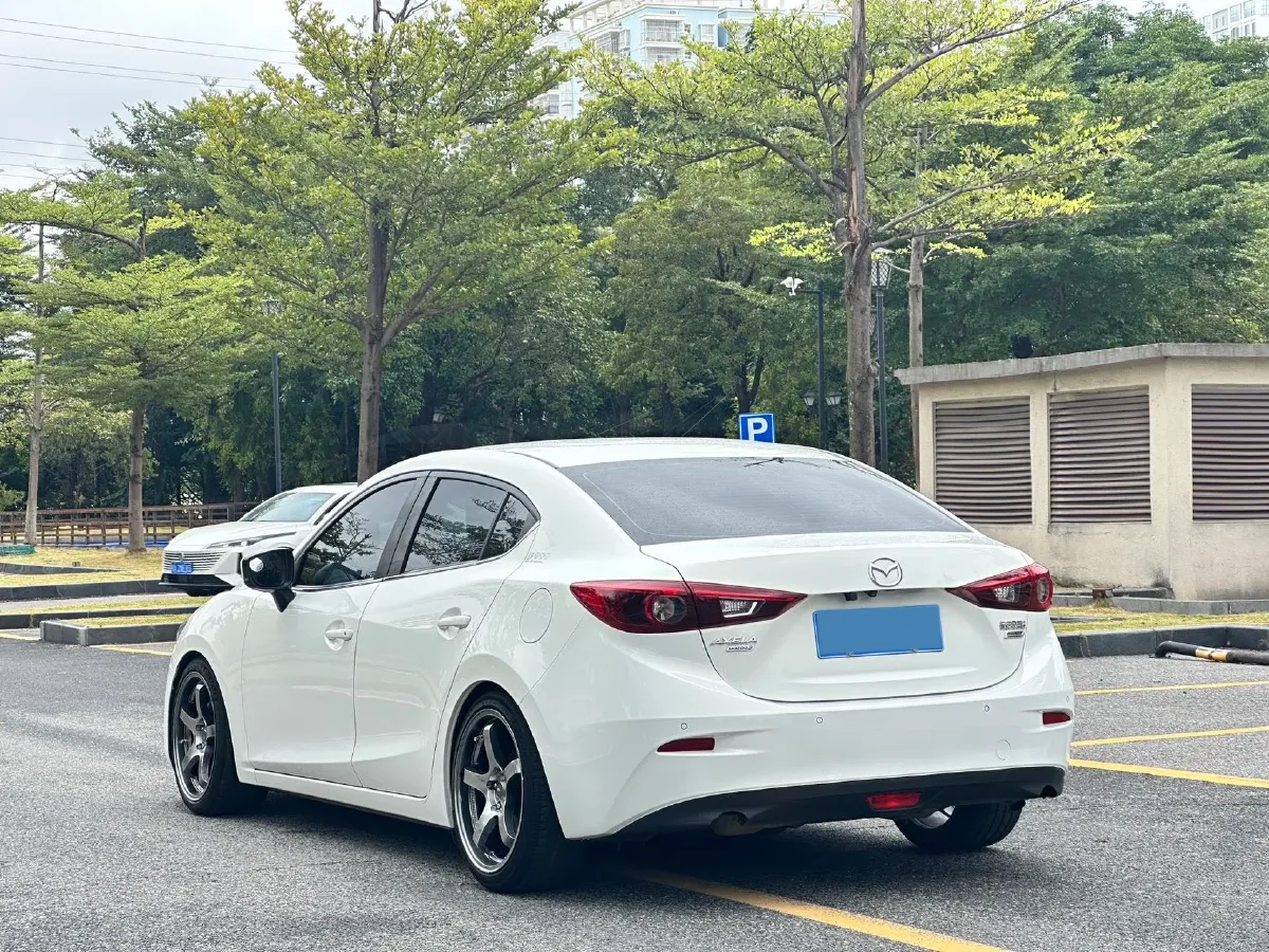 2017 Mazda 3 Axela 1.5L 117HP L4 6AT,autocango,china used car exporter,china ev exporter,chinese used car exporter,chinese used ev exporter