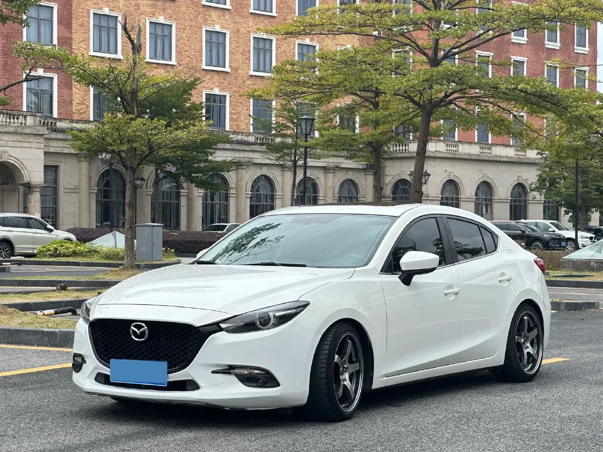 2017 Mazda 3 Axela 1.5L 117HP L4 6AT,autocango,china used car exporter,china ev exporter,chinese used car exporter,chinese used ev exporter