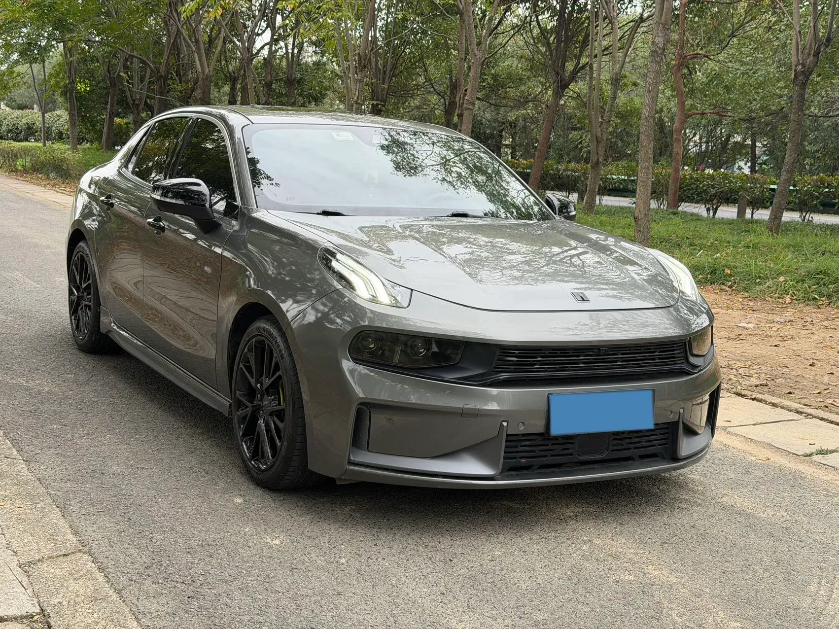 2022 LYNK&CO 03 thumbnail 3