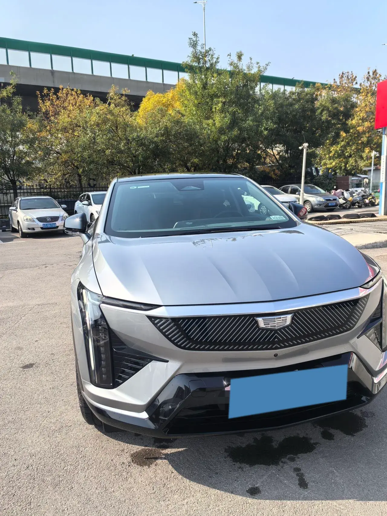 2024 CADILLAC OPTIQ thumbnail 2