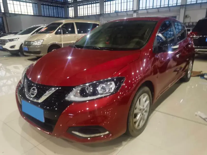 2021 NISSAN TIIDA view 1