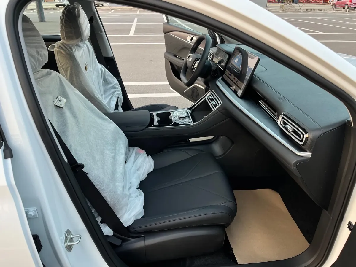 2025 Geely Galaxy Starshine 6 1.5L 112HP L4 1DHT PHEV,autocango,china used car exporter,china ev exporter,chinese used car exporter,chinese used ev exporter