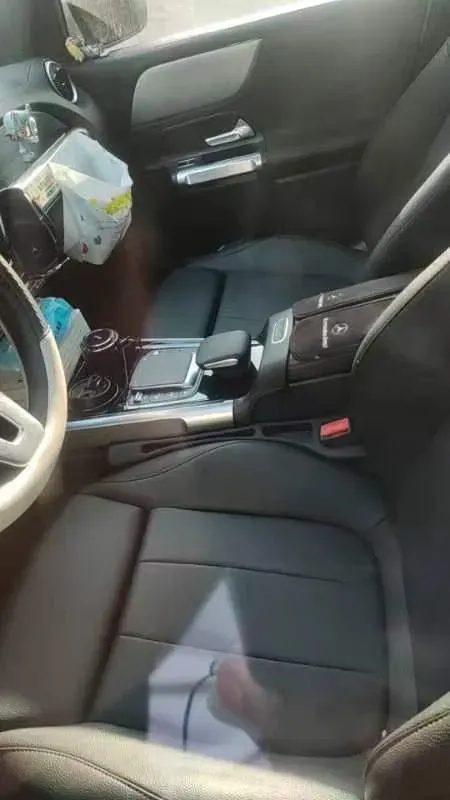 2020 Mercedes-Benz GLB Class 1.3T 136HP L4 7DCT,autocango,china used car exporter,china ev exporter,chinese used car exporter,chinese used ev exporter