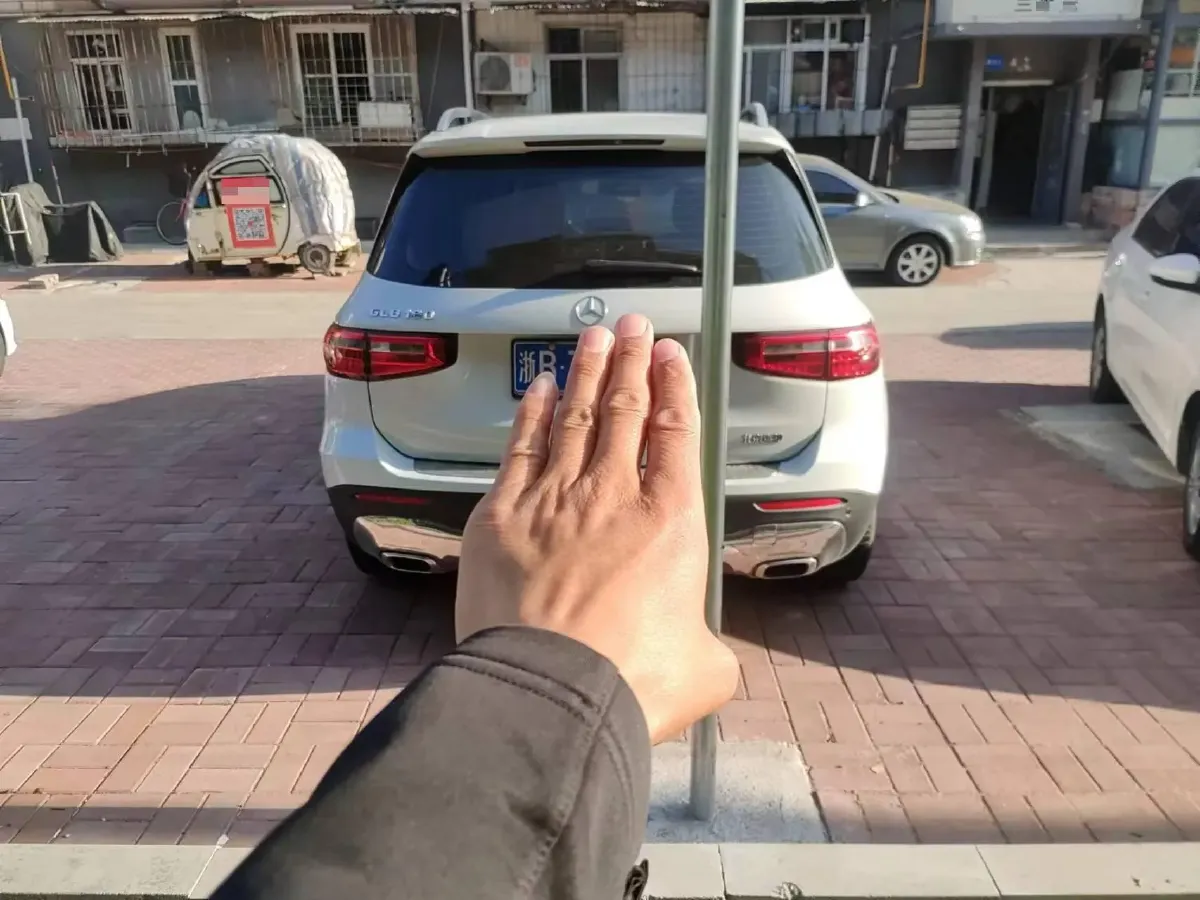 2020 Mercedes-Benz GLB Class 1.3T 136HP L4 7DCT,autocango,china used car exporter,china ev exporter,chinese used car exporter,chinese used ev exporter